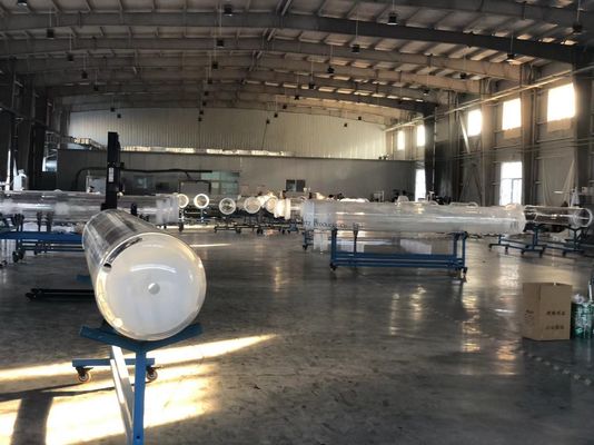 Wytwarzanie na zamówienie Odporność na wysokie temperatury Duża średnica Odporna na korozję Smarowana kwarcowa szklana rura