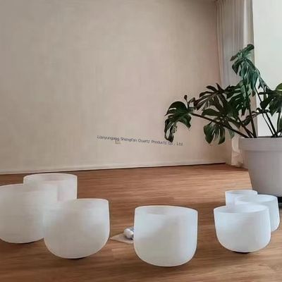 7 Chakra Balance Quartz Singing Bowl z 12 nutami muzycznymi i wysoką odpornością na temperaturę do medytacji