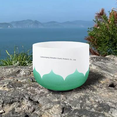 Czysta piosenka z kryształowego kwarcu z cyfrową skalą muzyczną do leczenia czakry i medytacji