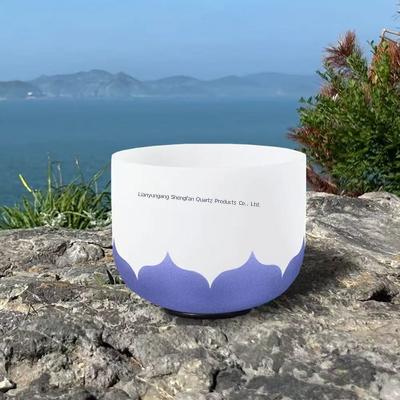 Czysta piosenka z kryształowego kwarcu z cyfrową skalą muzyczną do leczenia czakry i medytacji