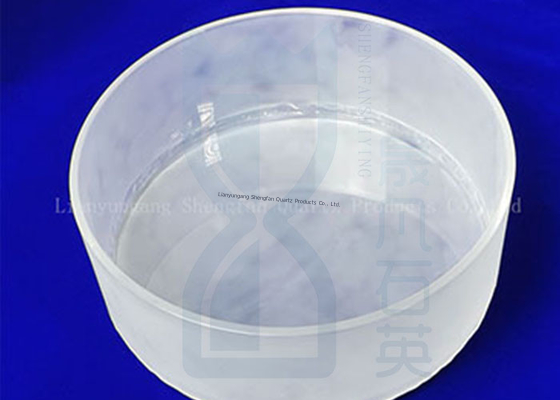 Półprzewodnikowy cylinder kwarcowy o grubości 335 mm