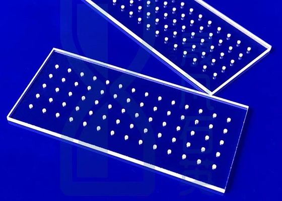 Wysokiej przepuszczalności płytki szklanego kwarcu przezroczyste cięcie do laserów UV