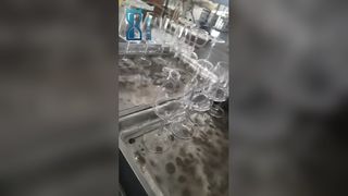 Niestandardowe produkty z kieliszków do wina